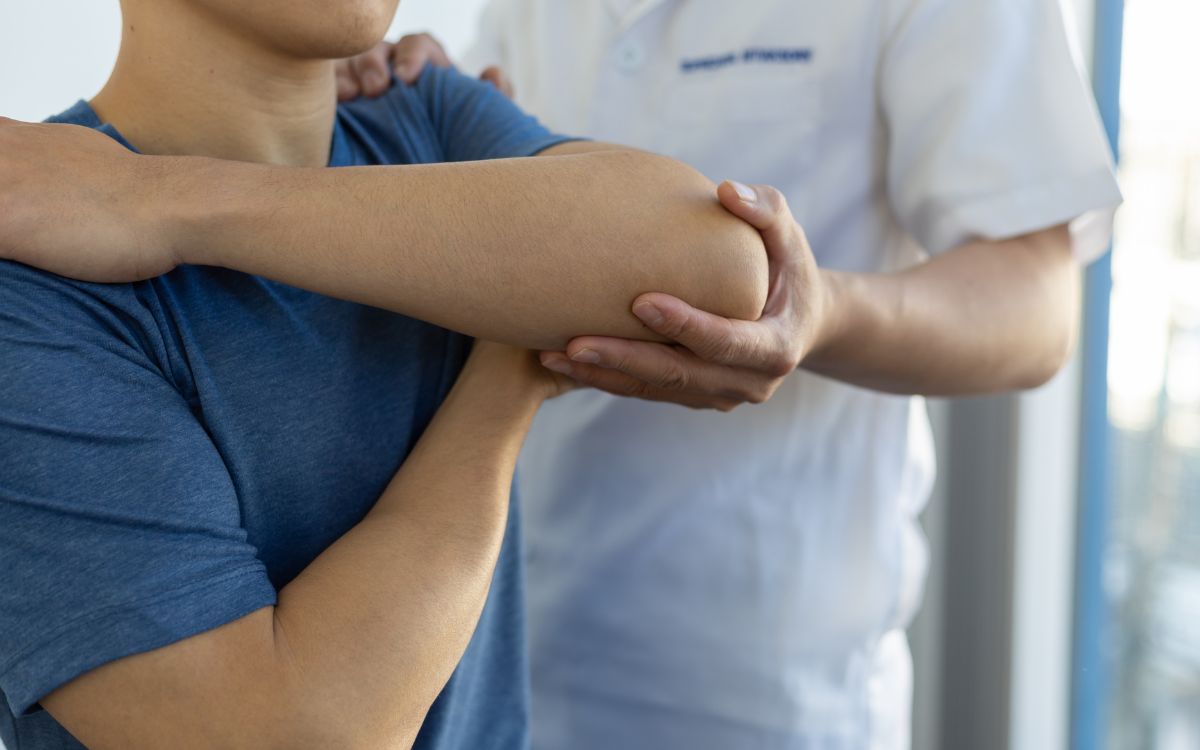 Região do corpo tratada nesta especialidade: dor no ombro e cotovelo